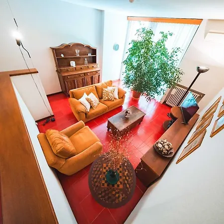 Elegant Sea Retreat In Pineta Lägenhet